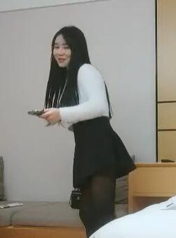 利哥专场12-09超短裙黑丝小姐姐