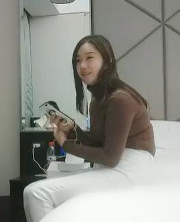 利哥专场12-05白衣美女