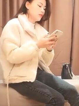 91沈先生11-30夜总会苗条小姐姐