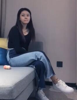 文轩专题11-25长腿车模