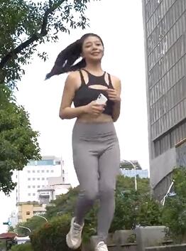 果冻传媒91KCM-148前凸后翘性感运动系女孩