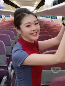 台湾中华航空最美空姐被潜规则